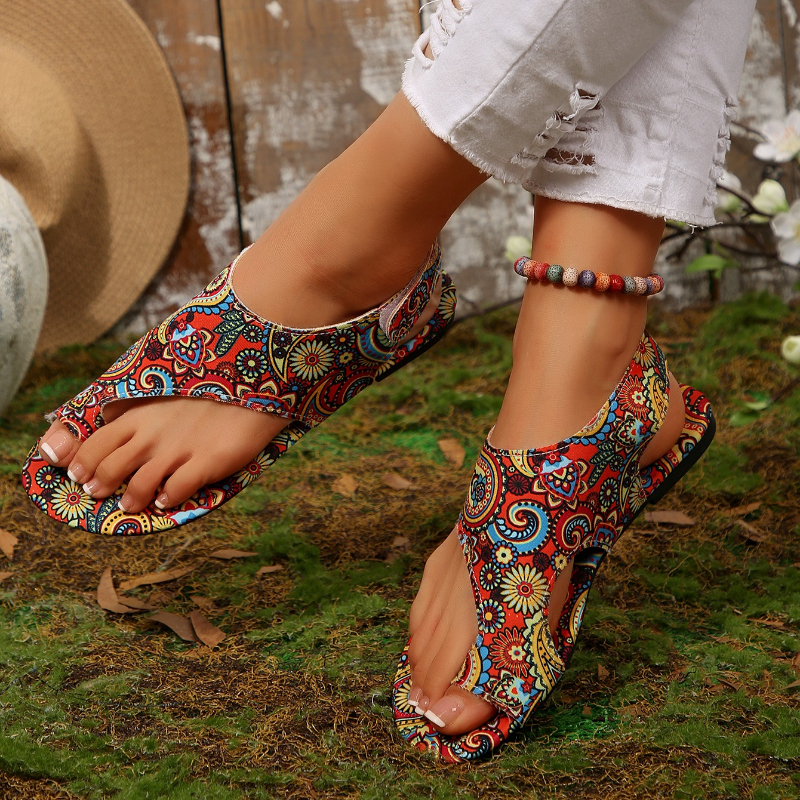 Ethnic Fashion Women - 2026 New Bohemian Print Designer Flat