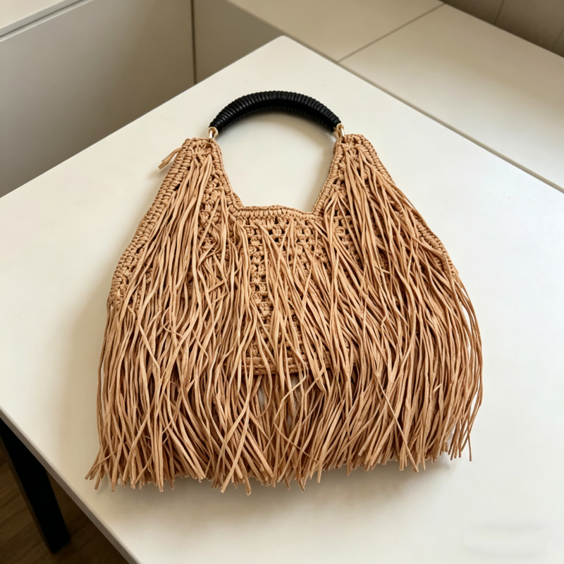 Bohemian Tassel Straw Handbag  - đánh giá và giá Ethnic Fashion Designers