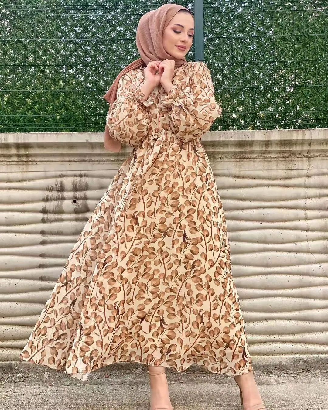 New Summer Floral Abaya Dubai  - đánh giá và giá Abaya Modest Wear