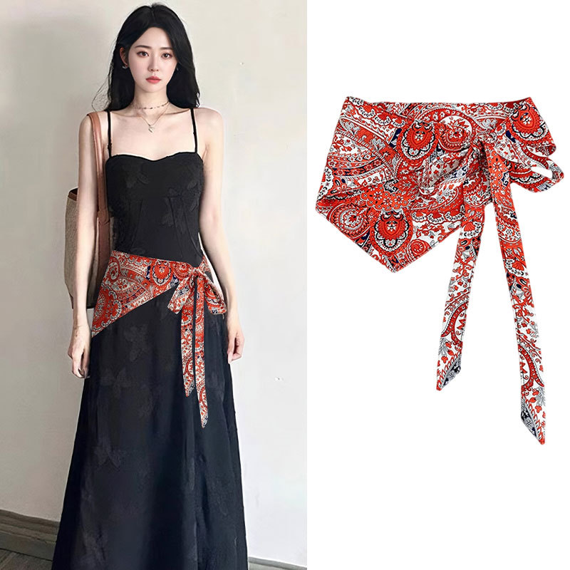 Cashew flower triangular scarf - đánh giá và giá Ethnic Fashion Wear