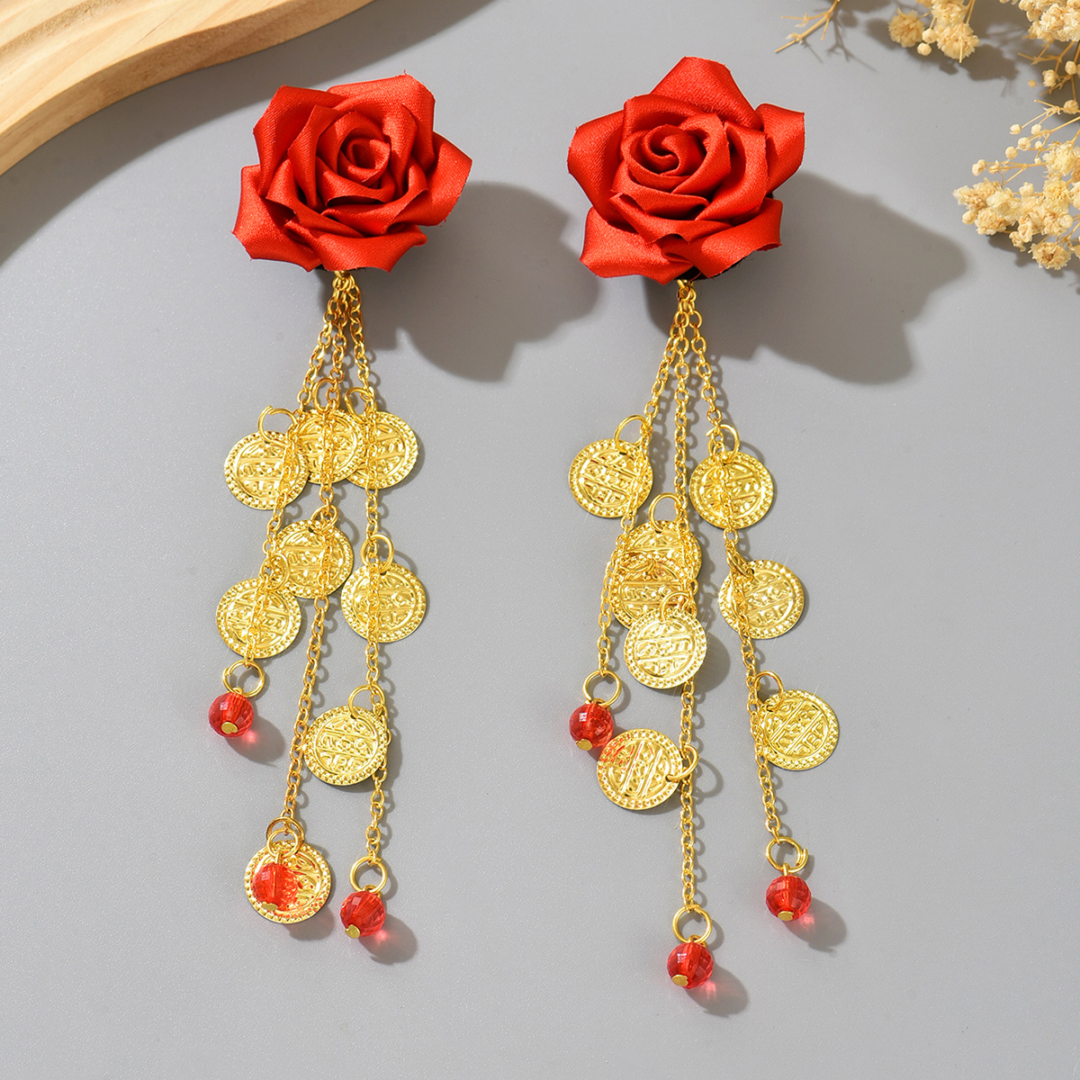 Red Rose Fabric Clip-On Earrin - đánh giá và giá Ethnic Fashion Co In