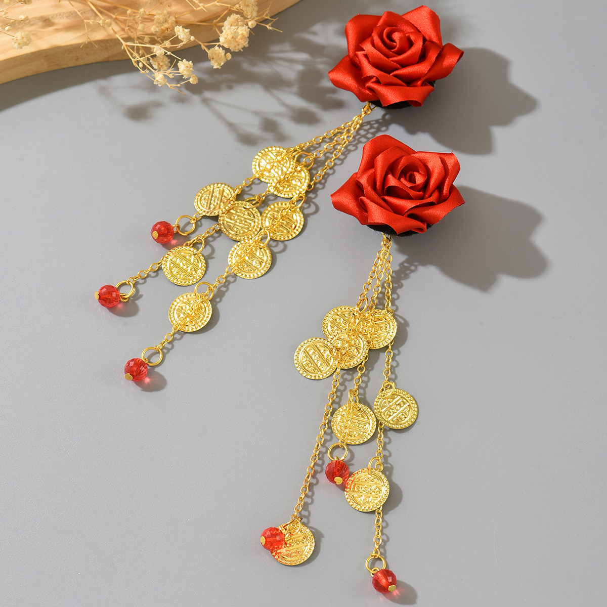 Red Rose Fabric Clip-On Earrin - đánh giá và giá Ethnic Fashion Co In