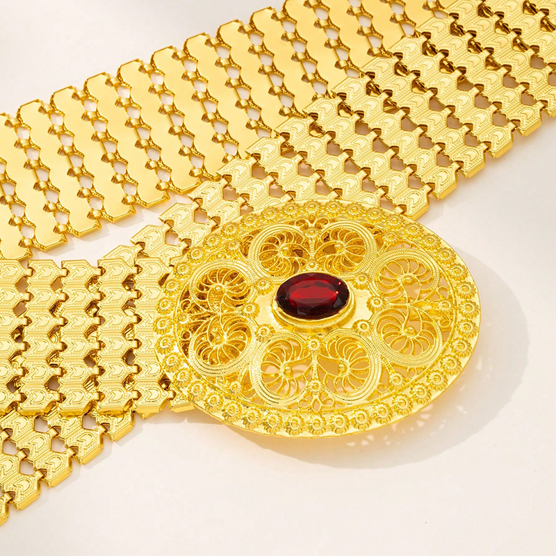 Gold Zinc Alloy Snake Scale Be - đánh giá và giá Ethnic Fashion Designers