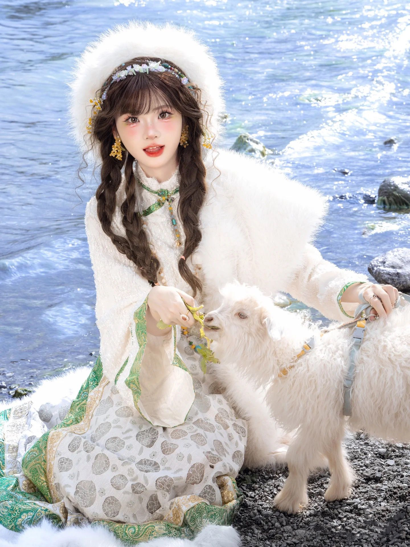 Tibetan Costume Photography Cl - đánh giá và giá Ethnic Fashion Designers