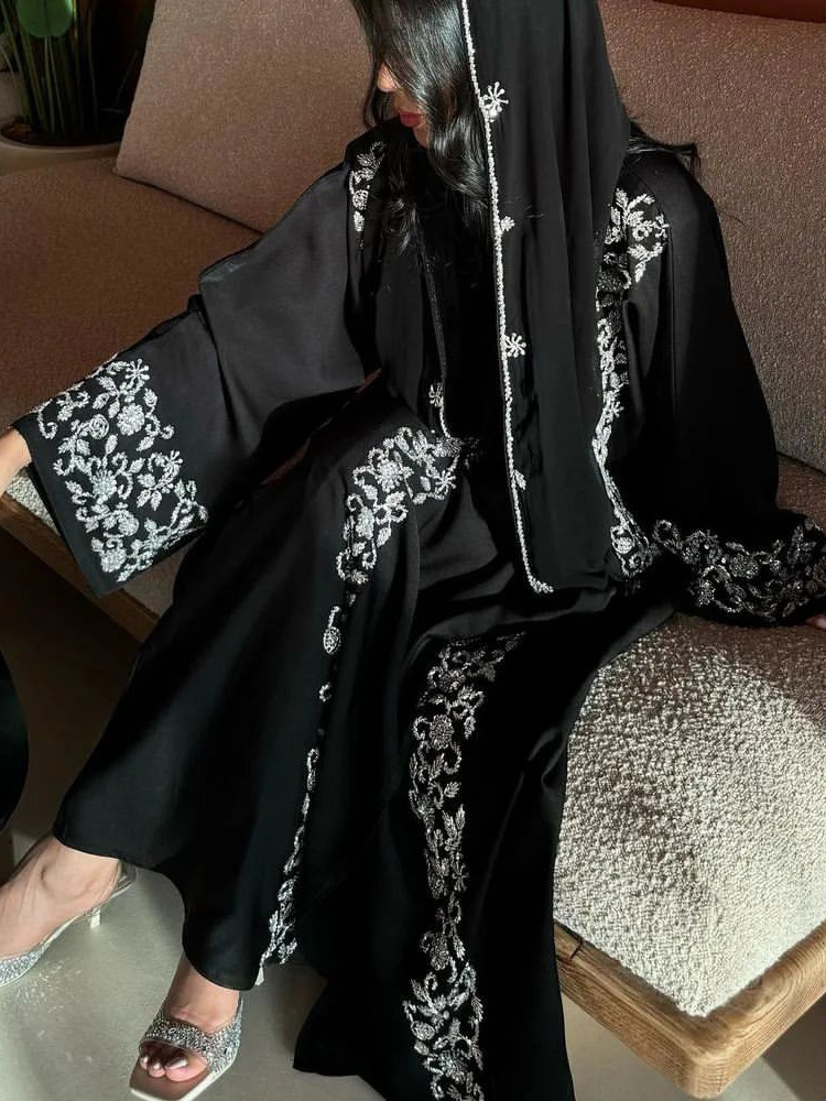 Luxury Abaya Embroidered Sequi - đánh giá và giá Abaya Modest Wear