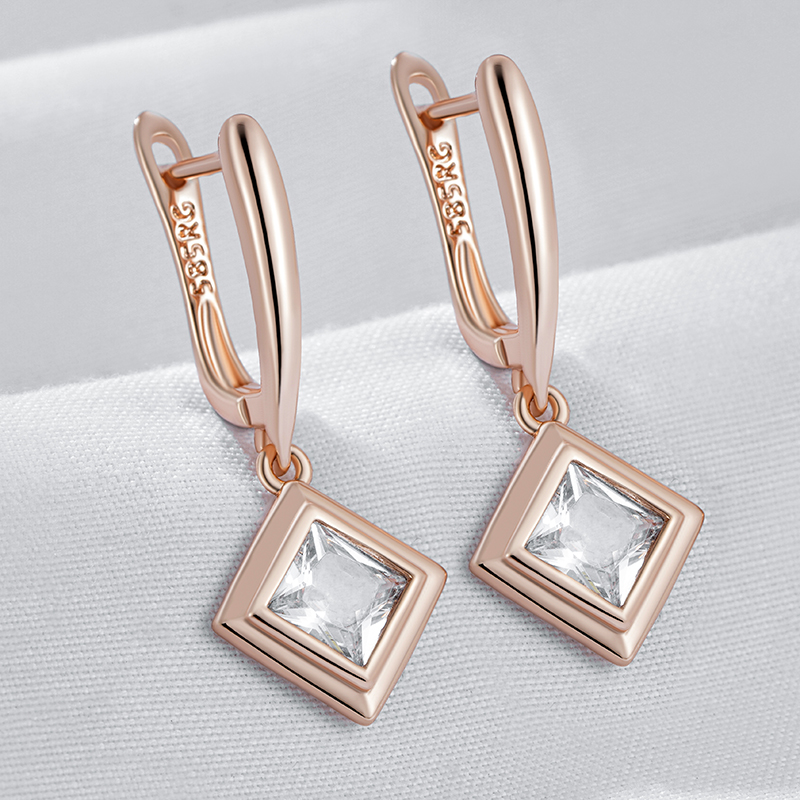 Kinel Hot Shiny Square Natural - đánh giá và giá Ethnic Fashion Wear